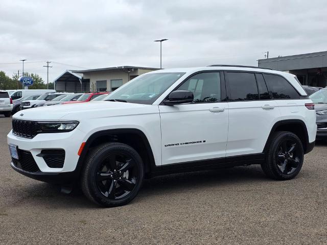 2025 Jeep Cherokee - $35,999