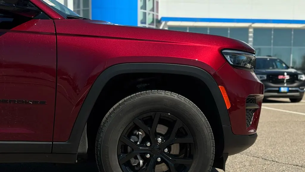 2025 Jeep Grand Cherokee Altitude