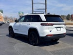 2022 Grand Cherokee Thumbnail 6