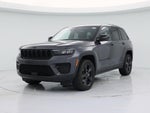 2022 Grand Cherokee Thumbnail 4