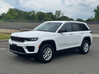 2023 Jeep Grand Cherokee 4X4 Laredo X 4DR SUV