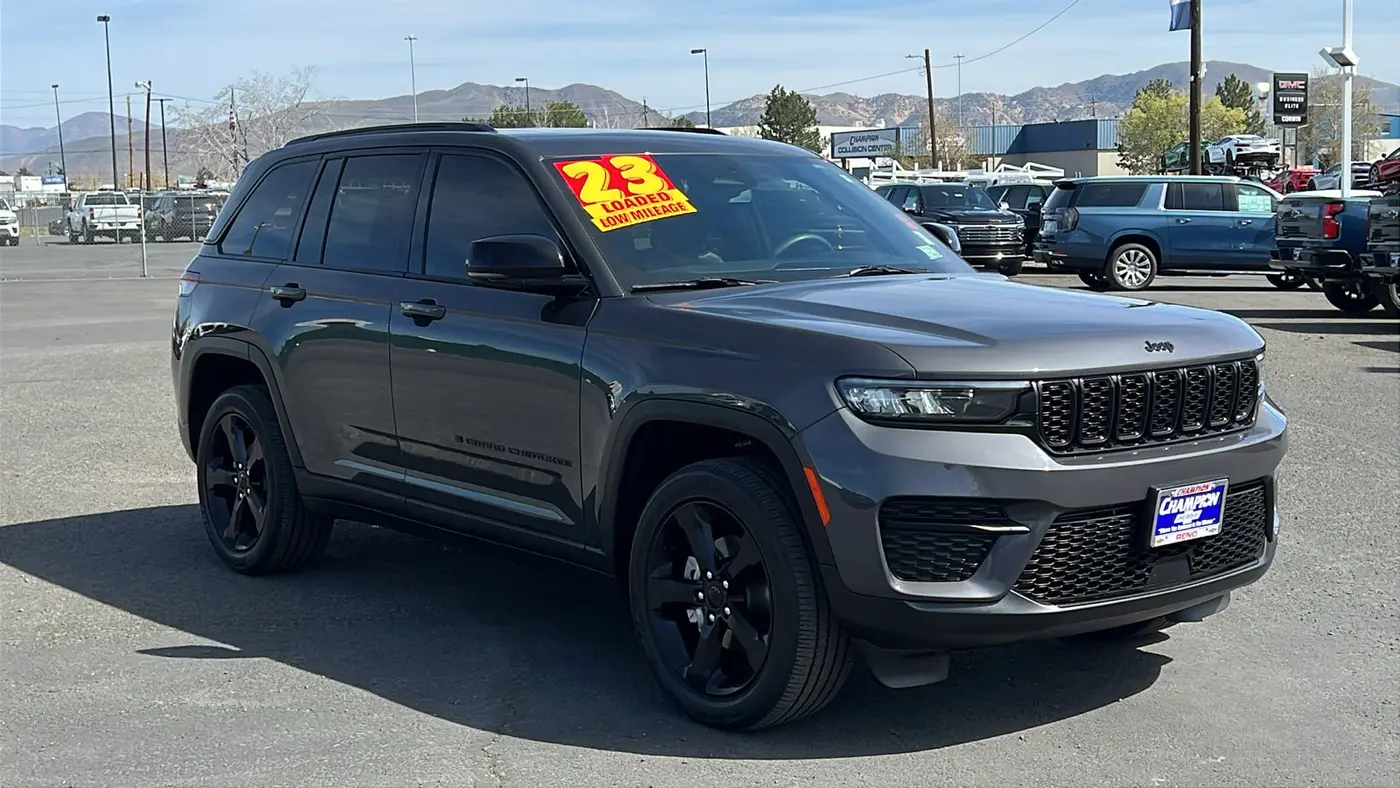2023 Jeep Grand Cherokee Altitude