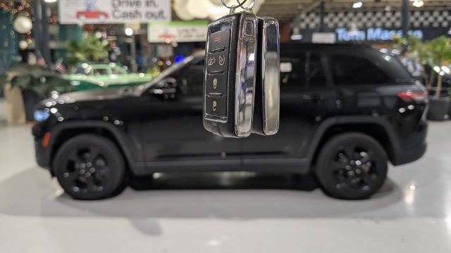 2023 Jeep Grand Cherokee Laredo X