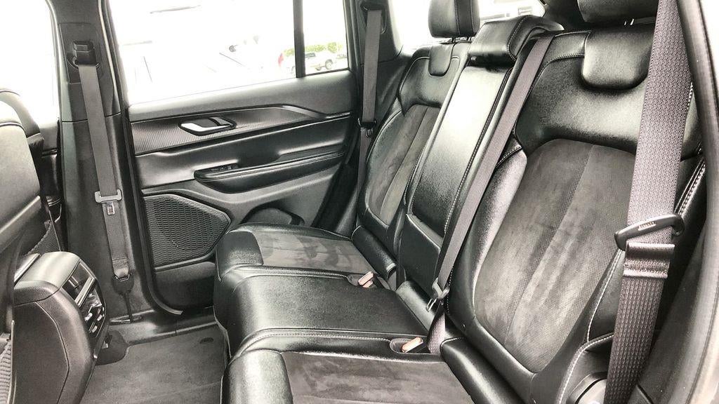 2023 Jeep Grand Cherokee Laredo X