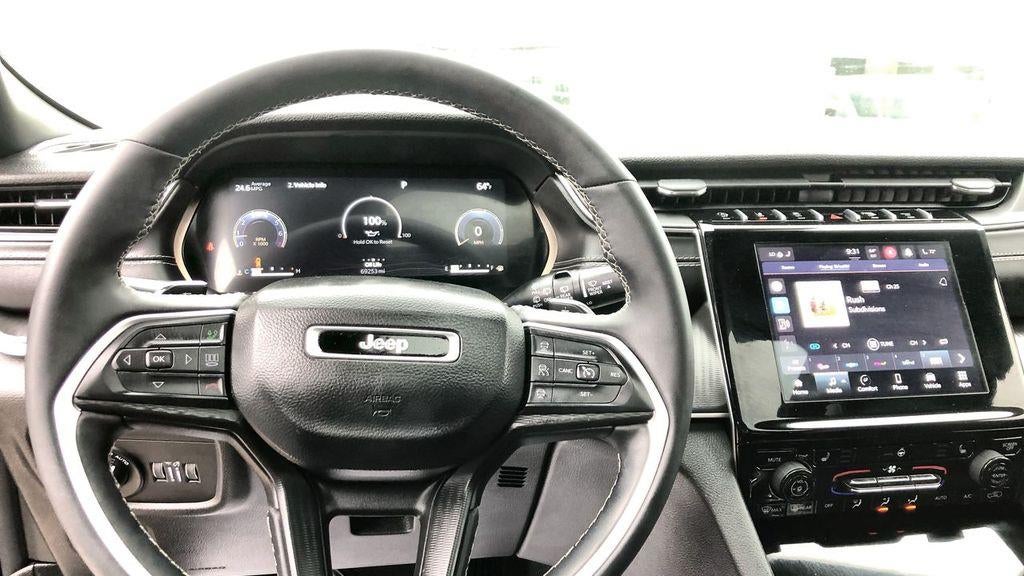 2023 Jeep Grand Cherokee Laredo X
