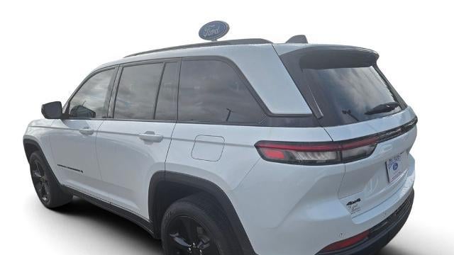 2023 Jeep Grand Cherokee Laredo X