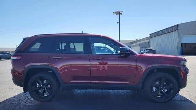 2023 Jeep Grand Cherokee Laredo X