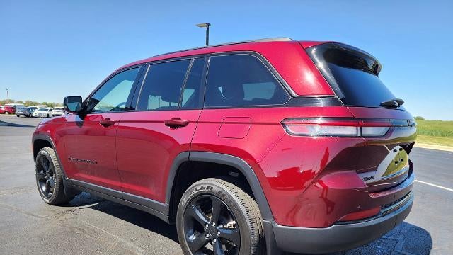 2023 Jeep Grand Cherokee Laredo X