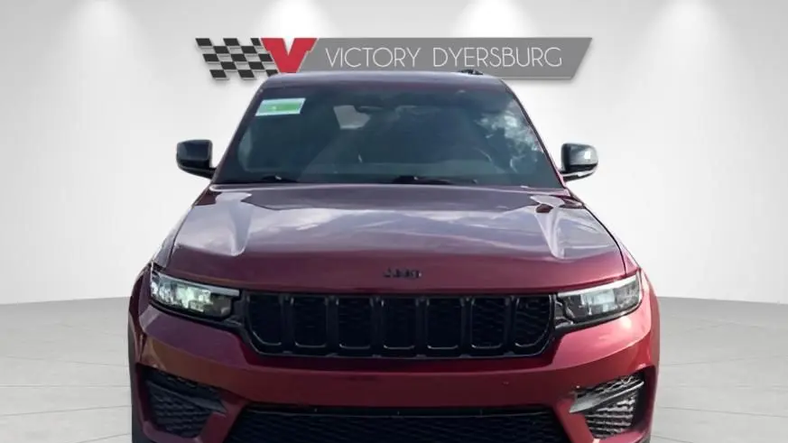 2023 Jeep Grand Cherokee Laredo X