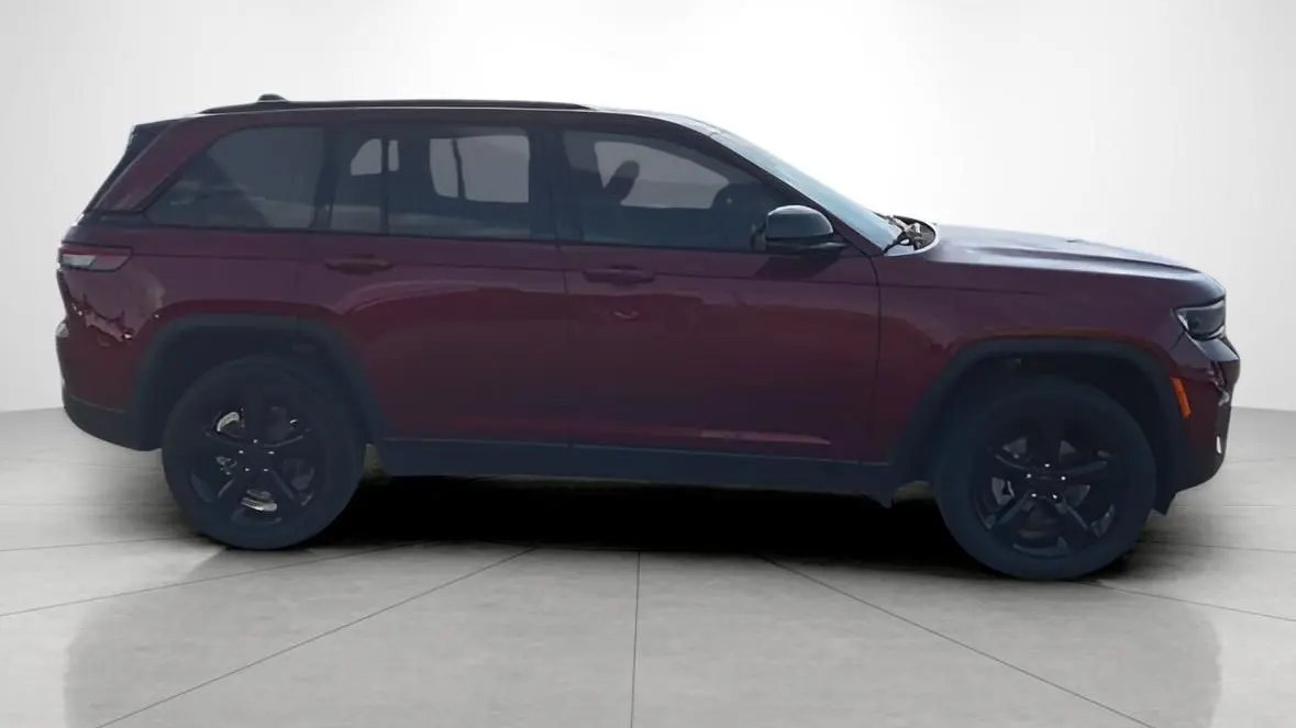 2023 Jeep Grand Cherokee Laredo X