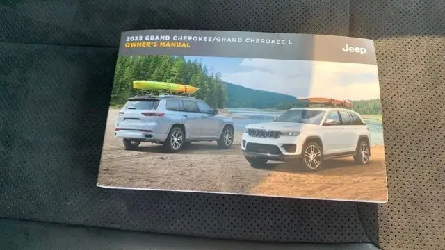 2023 Jeep Grand Cherokee Laredo X