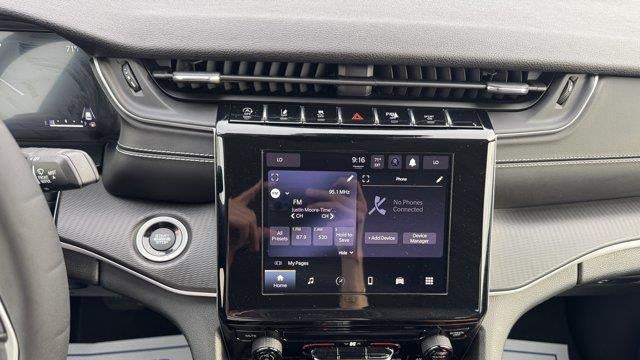 2023 Jeep Grand Cherokee Laredo X