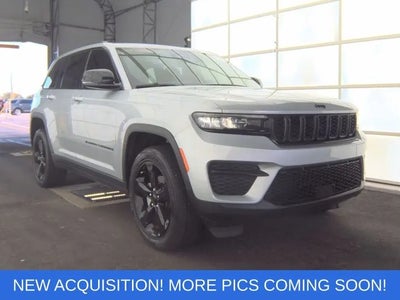 2023 Jeep Grand Cherokee 4X4 Laredo 4DR SUV