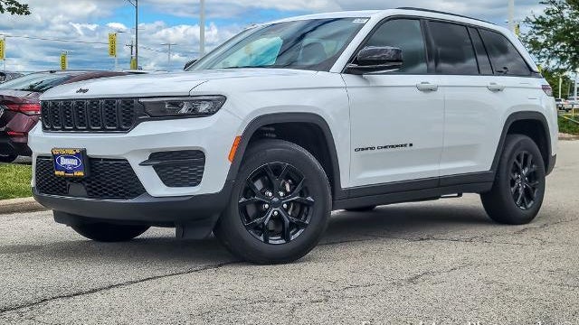 Preowned 2024 Jeep Grand Cherokee Laredo for Sale