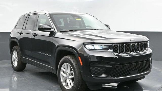 Preowned 2024 Jeep Grand Cherokee Laredo for Sale