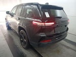 2024 Grand Cherokee Thumbnail 3