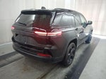 2024 Grand Cherokee Thumbnail 4