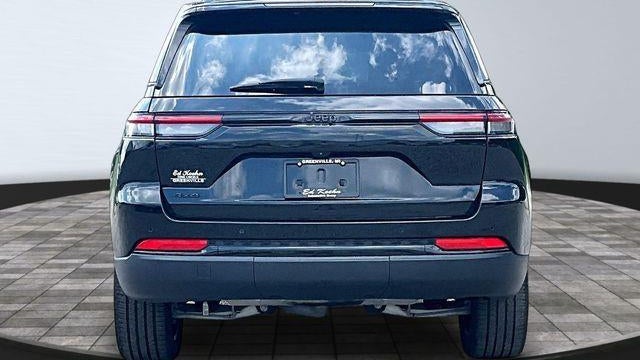 2024 Jeep Grand Cherokee Laredo