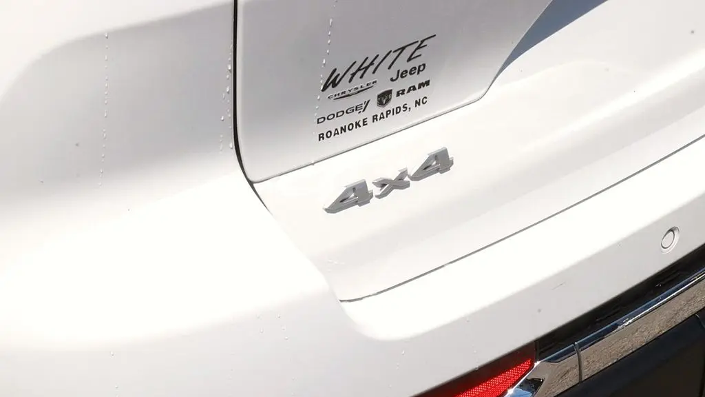 2024 Jeep Grand Cherokee Altitude X