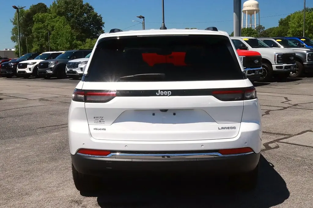 2024 Jeep Cherokee - $29,759