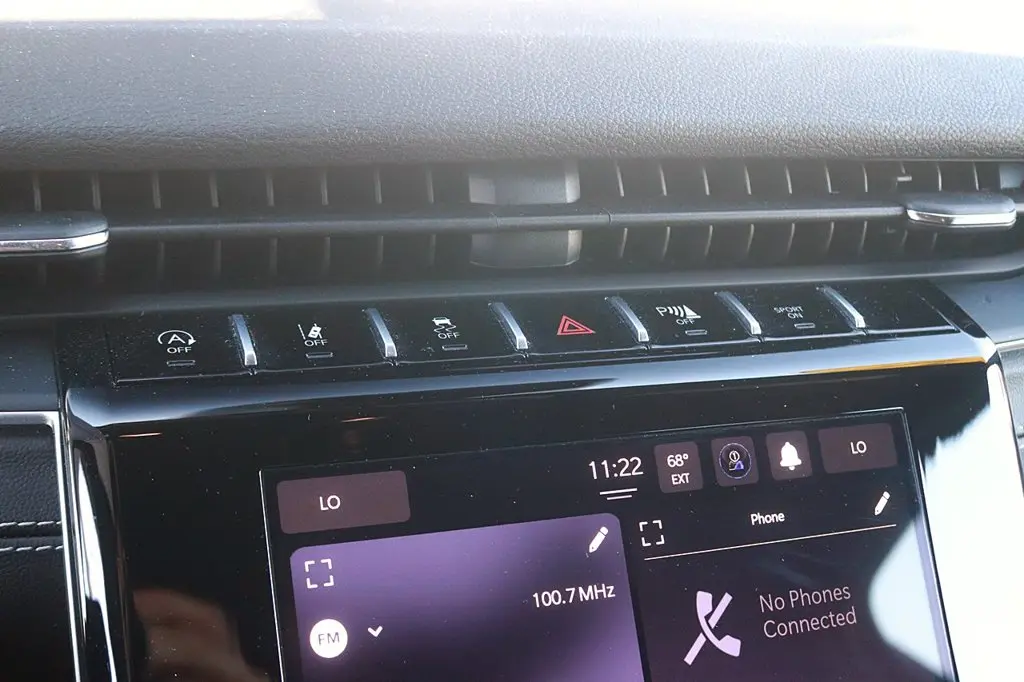 2024 Jeep Cherokee - $29,759