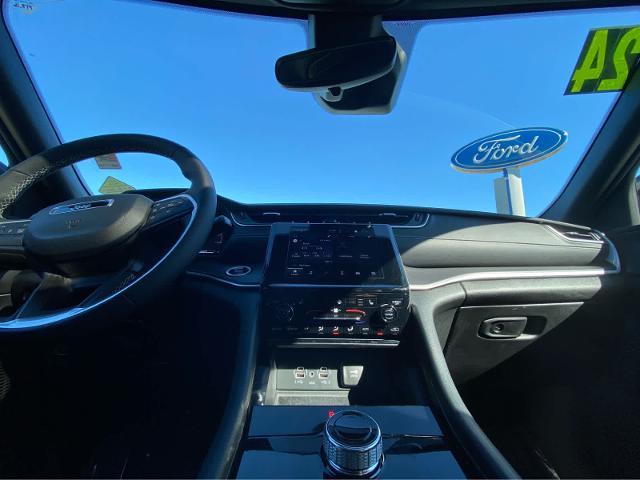 2024 Jeep Cherokee - $31,990