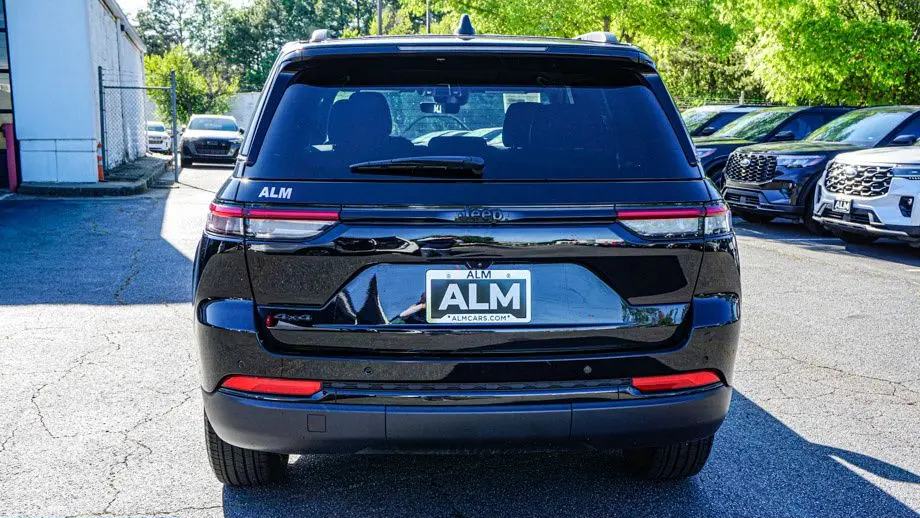 2025 Jeep Grand Cherokee Altitude