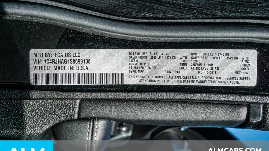2025 Jeep Grand Cherokee Altitude
