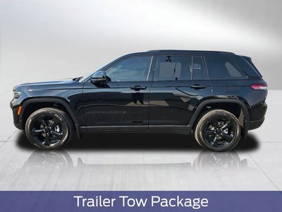 2025 Jeep Grand Cherokee 4X4 Laredo 4DR SUV