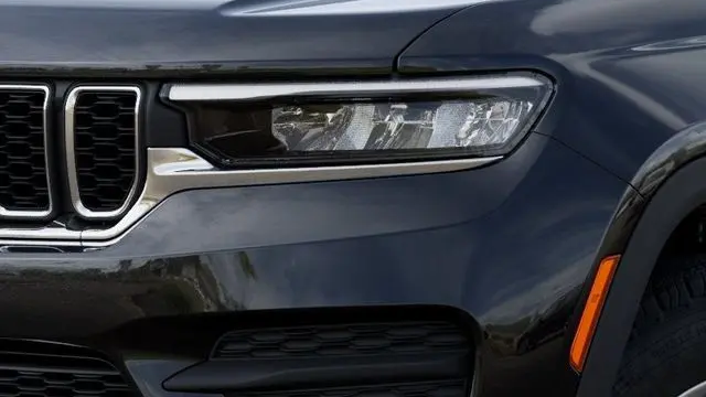 2026 Jeep Grand Cherokee Laredo X