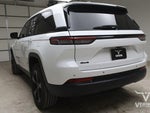 2023 Grand Cherokee Thumbnail 2
