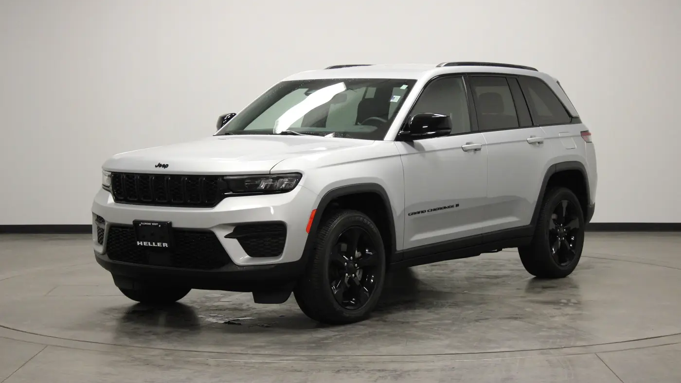 2023 Jeep Grand Cherokee Laredo X