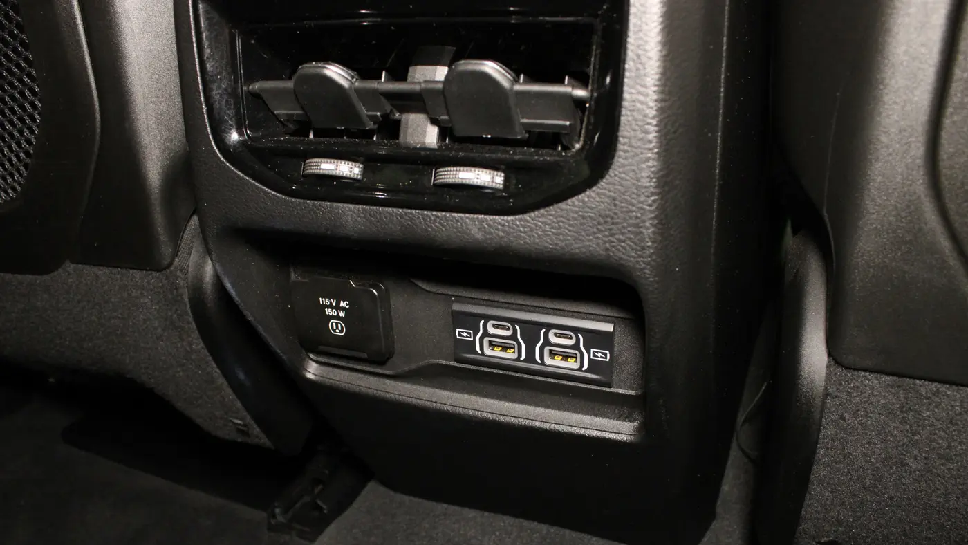 2023 Jeep Grand Cherokee Laredo X