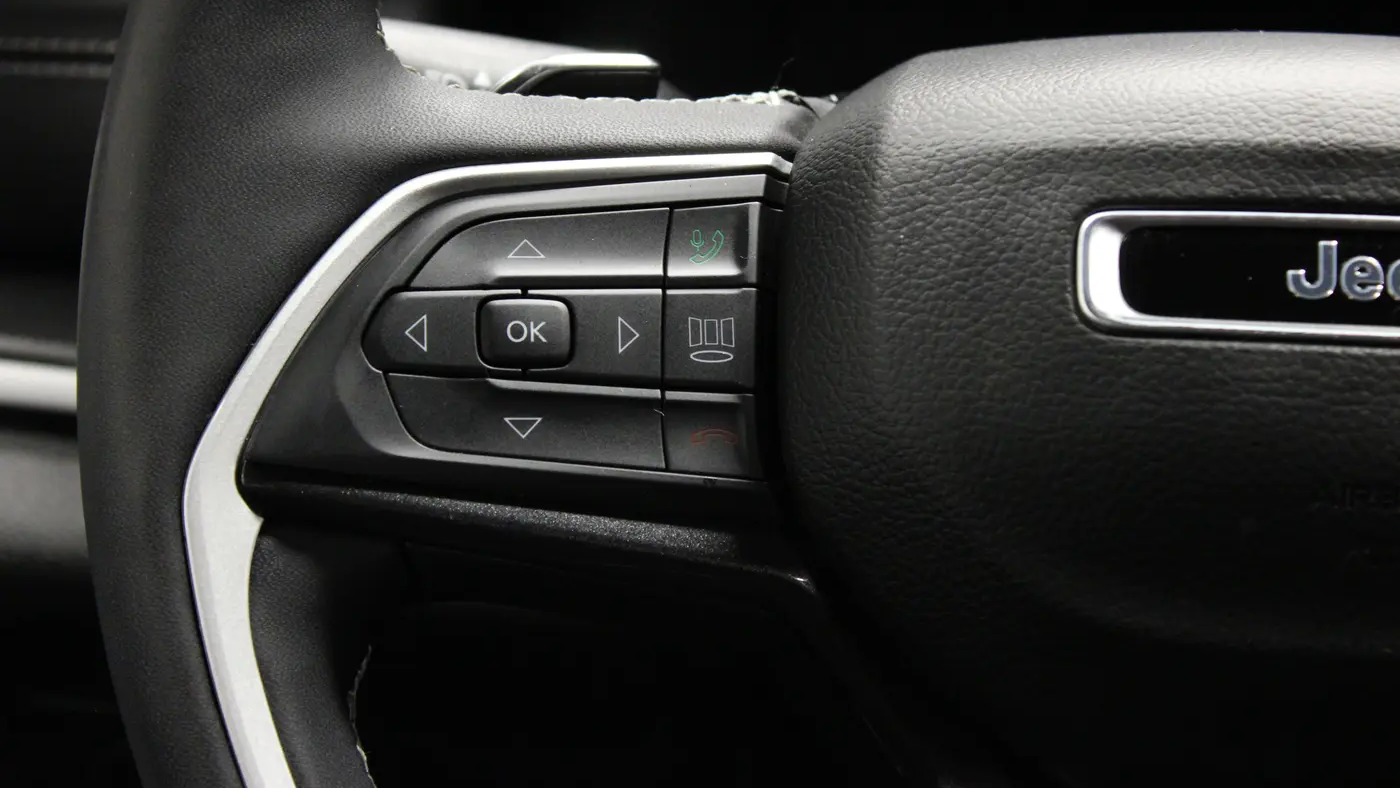 2023 Jeep Grand Cherokee Laredo X