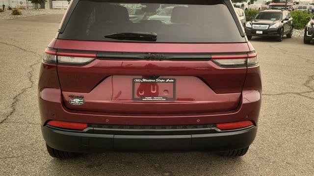 2023 Jeep Grand Cherokee Laredo X
