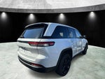 2023 Grand Cherokee Thumbnail 26