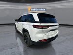 2023 Grand Cherokee Thumbnail 27