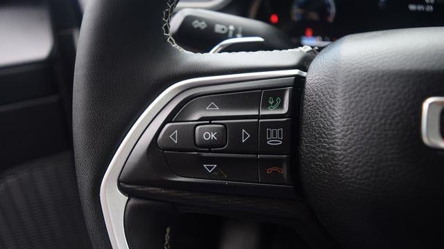 2023 Jeep Grand Cherokee Laredo X