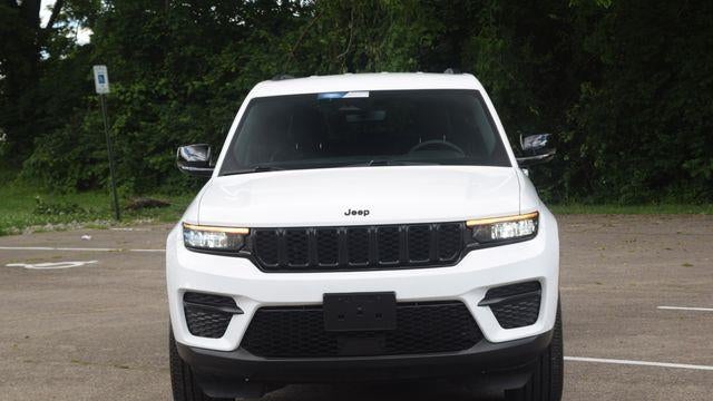 2023 Jeep Grand Cherokee Laredo X