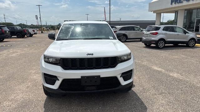 2023 Jeep Grand Cherokee Laredo X