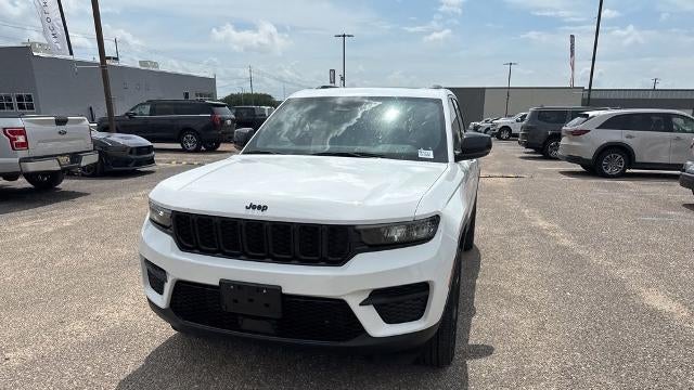 2023 Jeep Grand Cherokee Laredo X