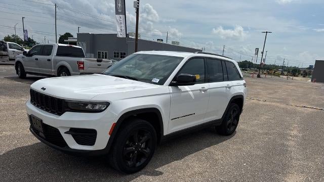 2023 Jeep Grand Cherokee Laredo X