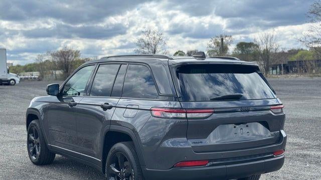 2023 Jeep Grand Cherokee Laredo X