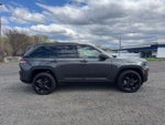 2023 Grand Cherokee Thumbnail 6