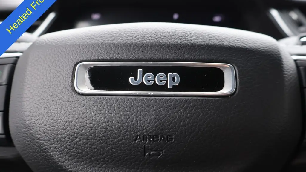 2023 Jeep Grand Cherokee Laredo X