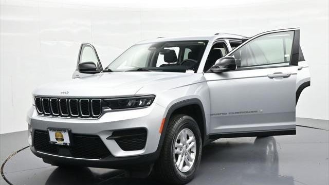 2023 Jeep Grand Cherokee Laredo X