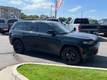 2023 Grand Cherokee Thumbnail 4