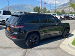 2023 Grand Cherokee Thumbnail 6
