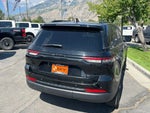 2023 Grand Cherokee Thumbnail 7
