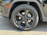 2023 Grand Cherokee Thumbnail 12